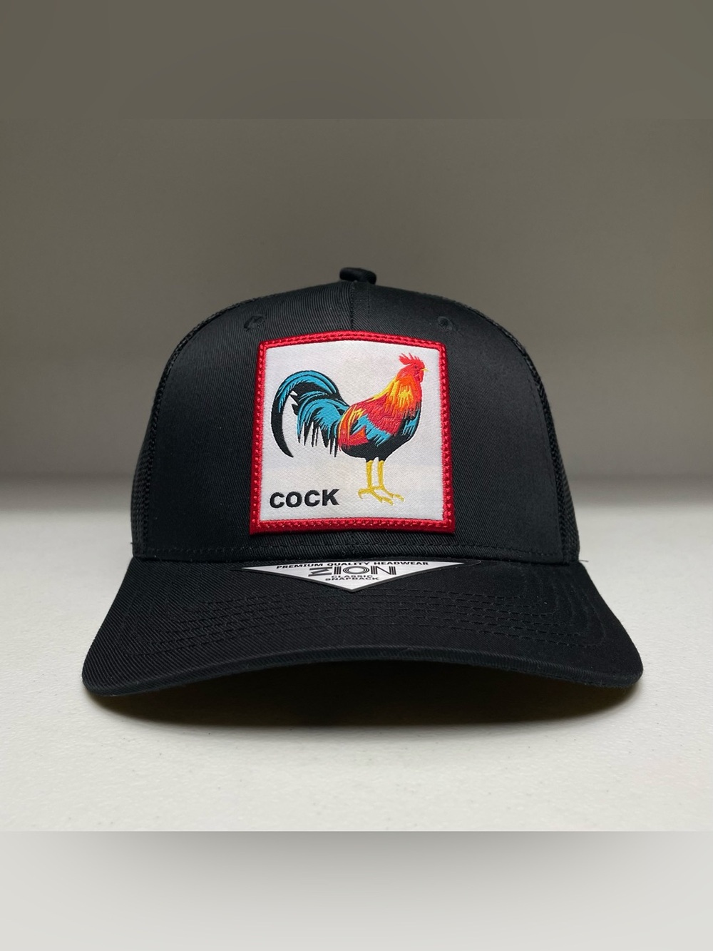 Men's Mesh Trucker Snapback Cap with Rooster Patch Black